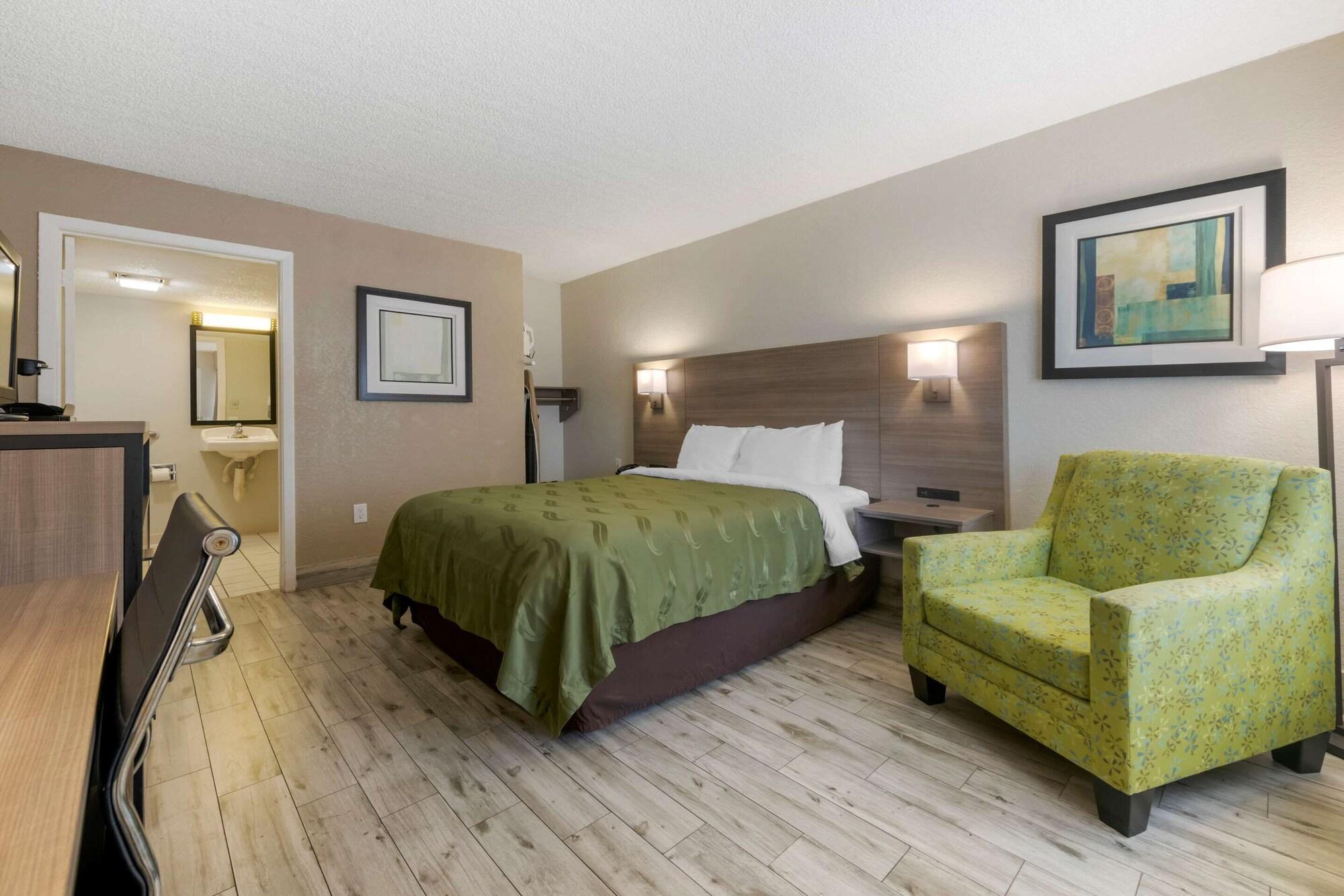 Quality Inn St Augustine Outlet Mall Сент-Огастин Экстерьер фото